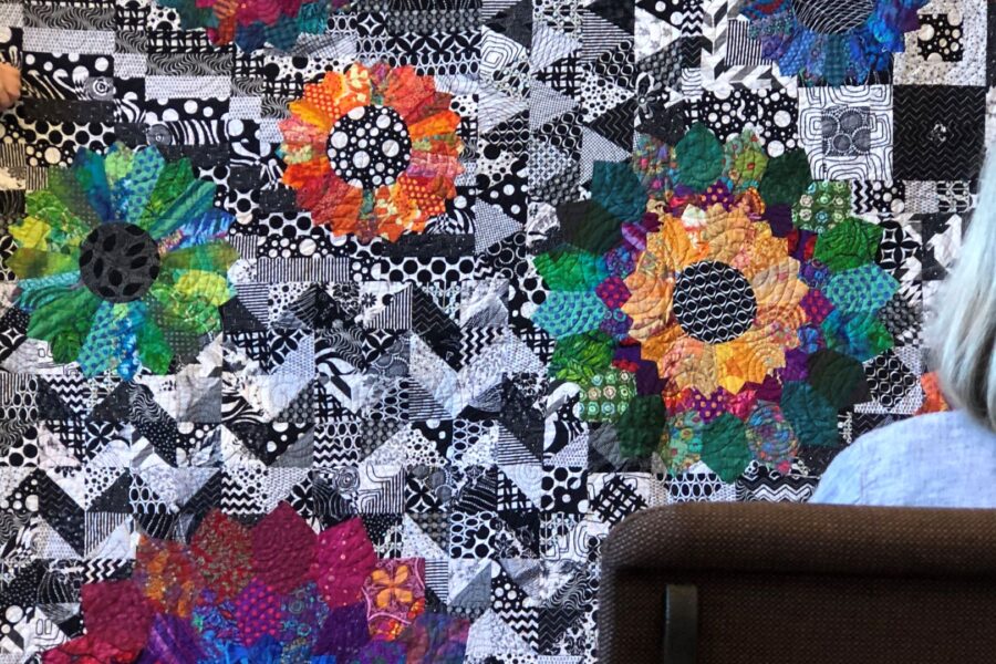 Dresden Plate Quilt Display during Trunk Show with Quilter Candace Hassen